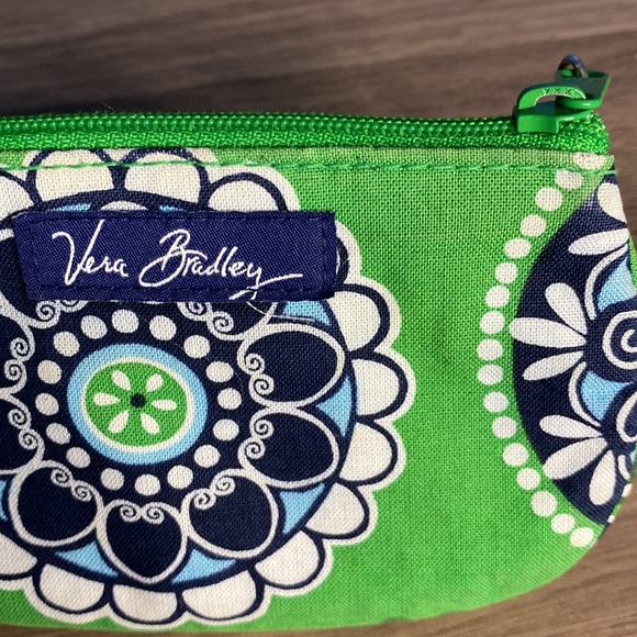 Retired Vera Bradley ID Holder - Picture 3 of 4